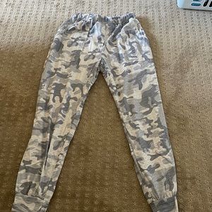 Camo joggers brand new